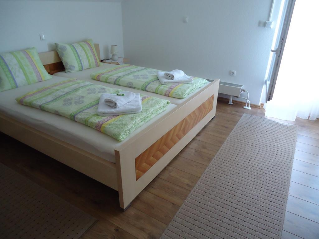 Apartments Matijevic Grabovac  Exterior photo